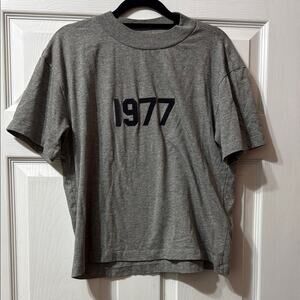 Essentials Fear of God 1977 Short Sleeve Shirt Gray Size Large